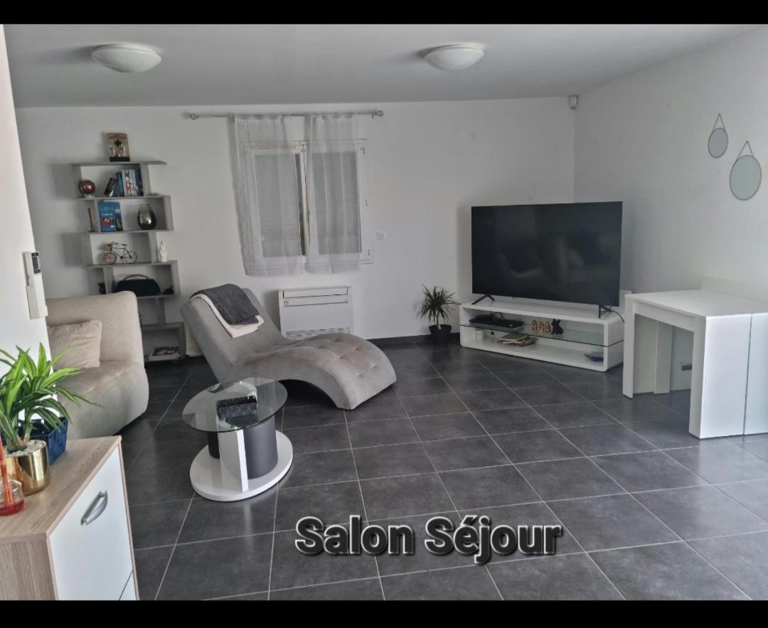 Maison 8 Couchages Clim, Plage A Pied, Petite Piscine Пор-ла-Нувел Екстериор снимка